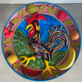 Prato com Galo de Barcelos com Fruta